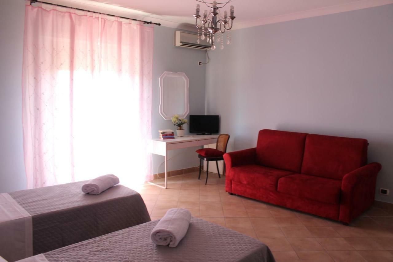 Casa Nicolas Рим Экстерьер фото